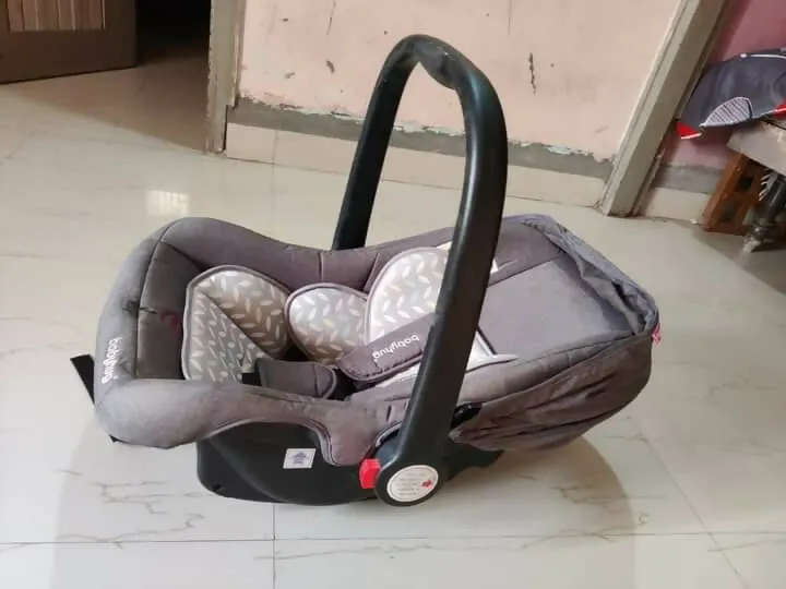 BABYHUG Amber Car Seat Cum Carry Cot