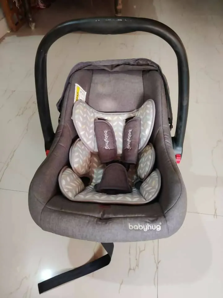 BABYHUG Amber Car Seat Cum Carry Cot