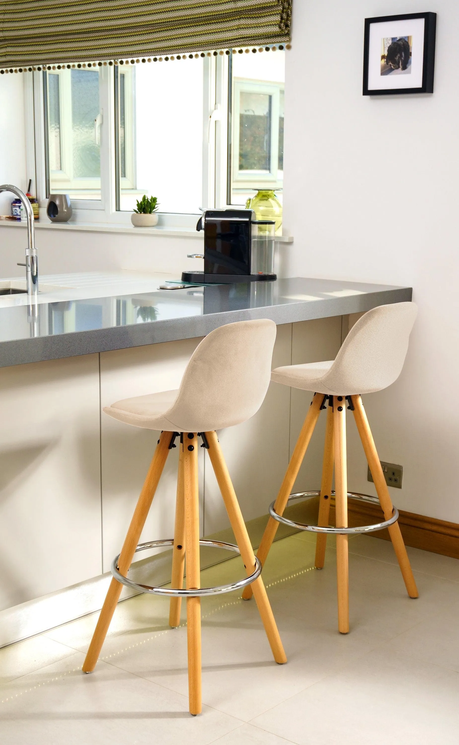 Barcelona Bar Stools Matte Velvet - Beige